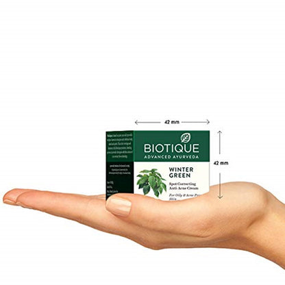 Biotique Bio Winter Green Spot Correcting Anti Acne Cream, 15g