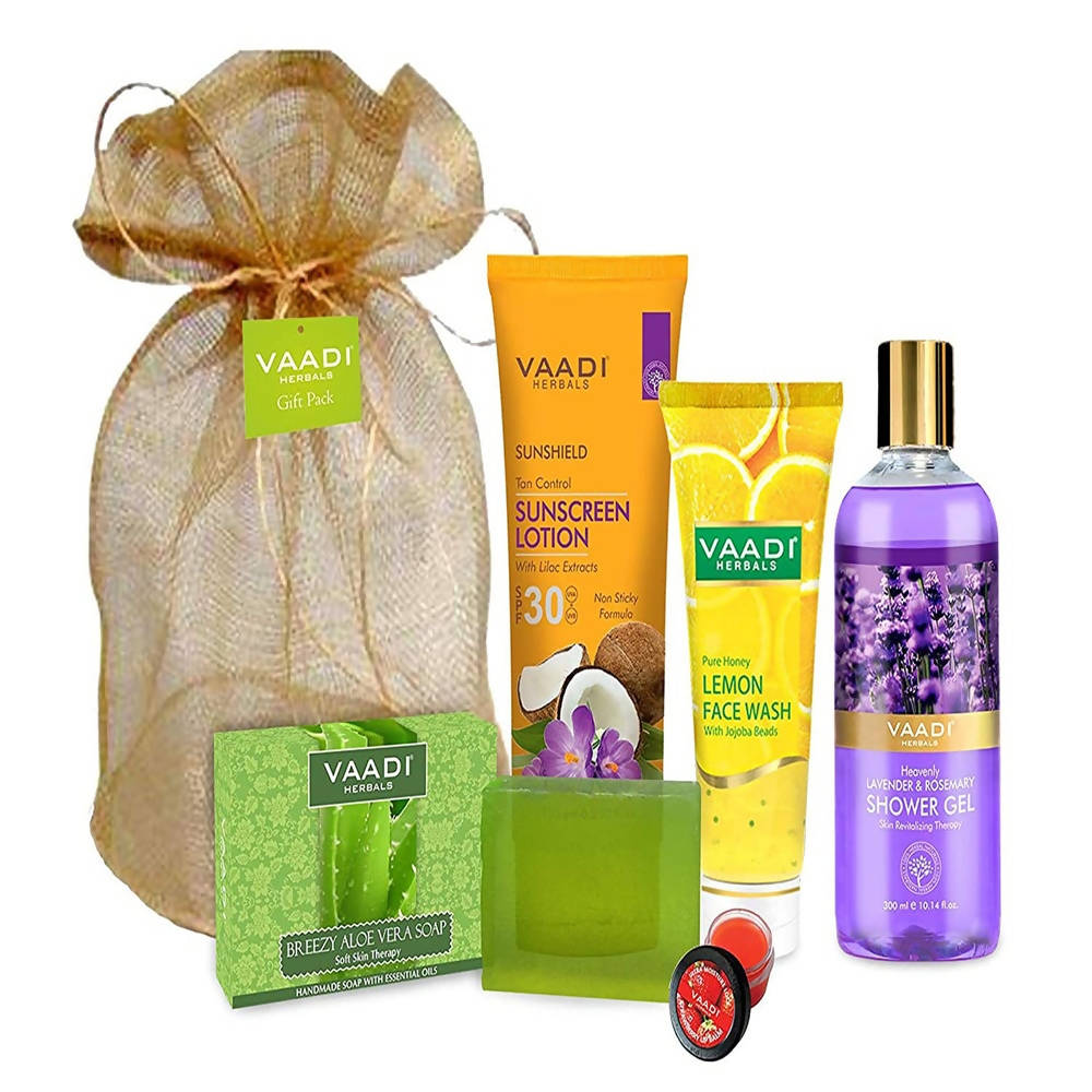 Vaadi Herbals All Purpose Complete Skin Care Travel Kit 