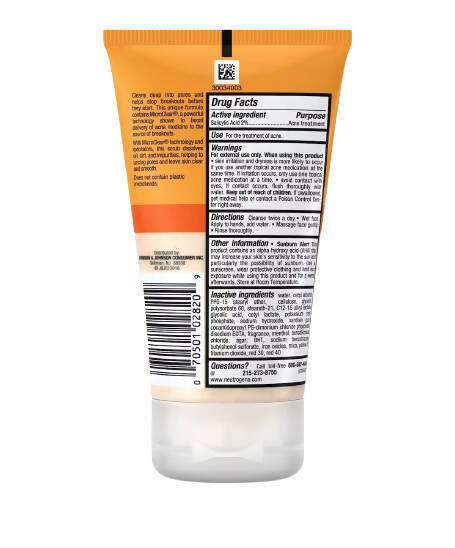 Neutrogena Oil-Fresh Acne Wash Daily Scrub