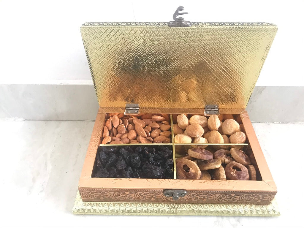 SK Mithaii Assorted Dry Fruit Gift Box | Almond | Figs | Apricot | Black Resins | Birthday Gift | Christmas Gift | New Year Gift TrueCure