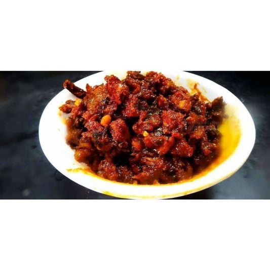 Dried Mango Pickle / Sukhe Aam Ka Achaar / Magaya Pickle 